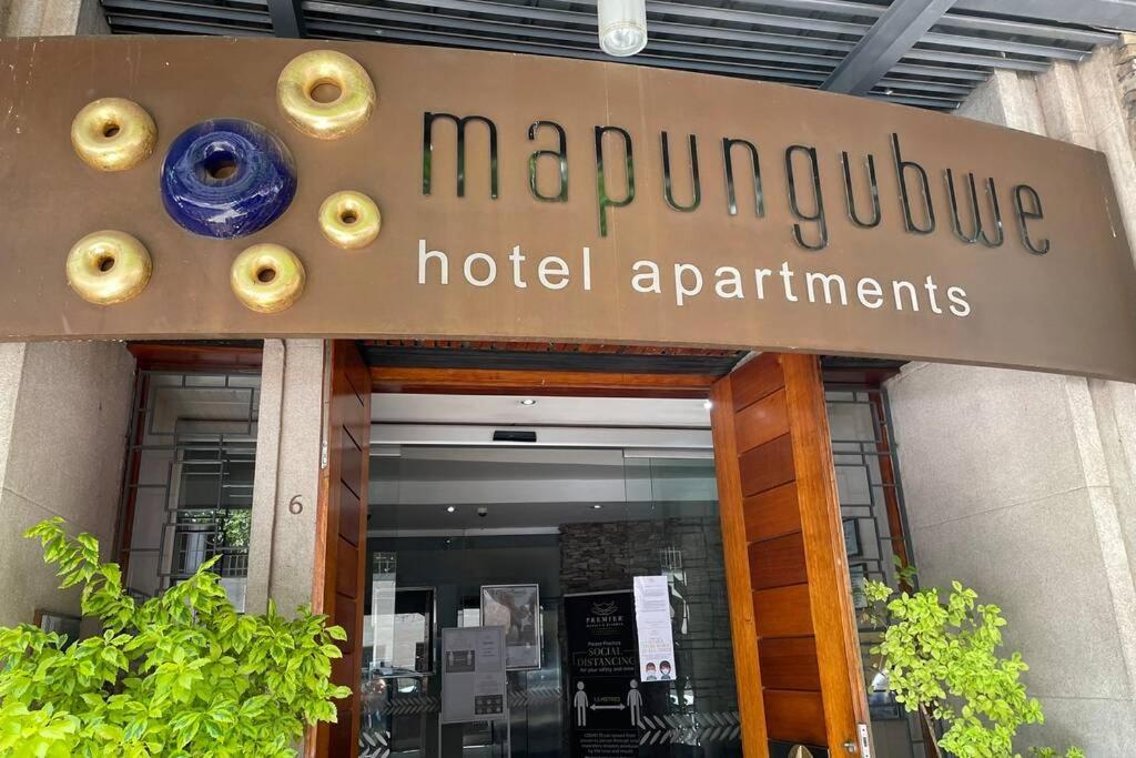 Cool & Easy Flat In The Heart Of Marshalltown 요하네스버그 외부 사진